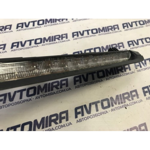 Дополнительний стоп сигнал крышки багажника Volvo V50 2004-2012 8620290
